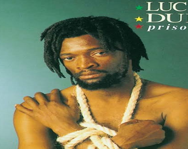 Kuvulwe Isikolo Sobukghwari Ngebizo Lika Lucky Dube